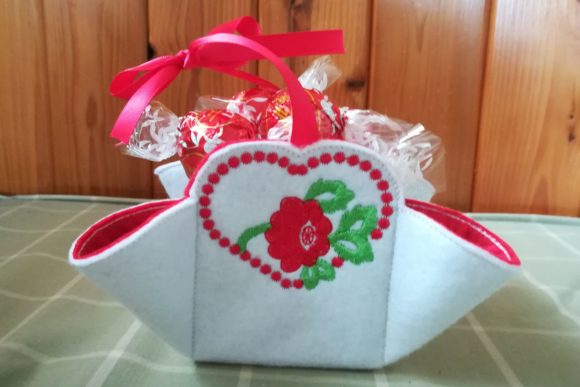 Heart Basket Embroidery Design Review
